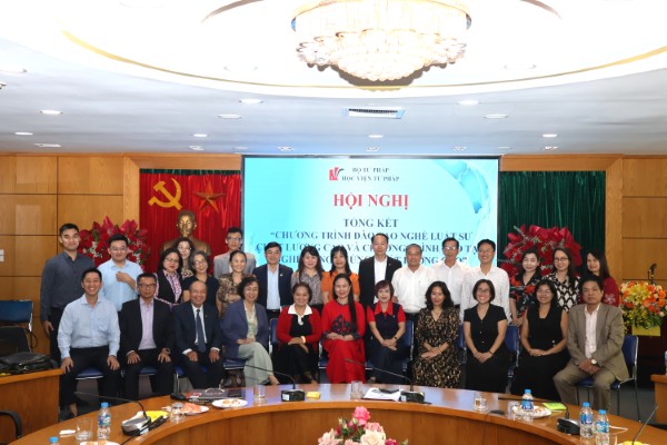 Học viện Tư pháp tổng kết chương trình đào tạo nghề luật sư chất lượng cao và Chương trình đào tạo nghề công chứng chất lượng cao